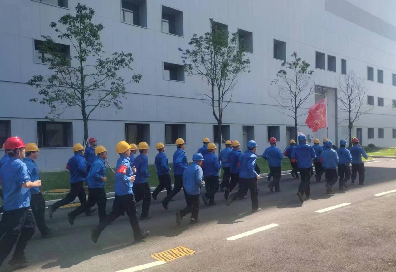 战高温、防洪涝、促出产、稳发电 J9.COM打好迎峰度夏“组合拳”