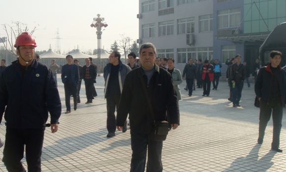 垃圾点火行业专家代表参观海宁项目