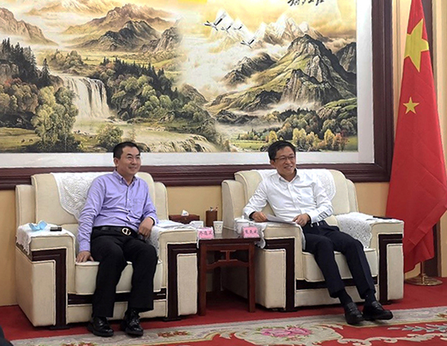 J9.COM总裁乔德卫造访朔州市长熊燕斌