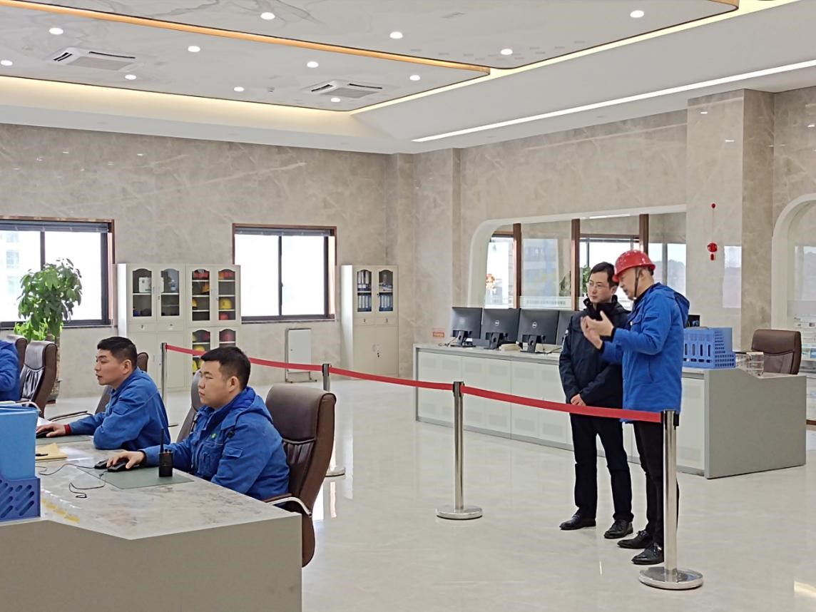 J9.COM集团辅导到下属项目公司发展新春慰问